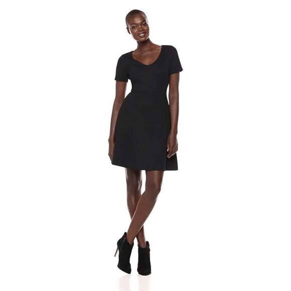 🖤 Short Sleeve Textured Bateau Fit and Flare Little Black Dress SIZE 4 NEW - Picture 7 of 16